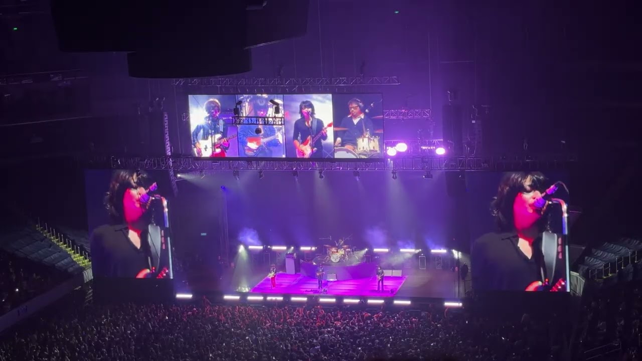 IV OF SPADES - Dulo ng Hangganan (Live at the MOA Arena - Day 1)