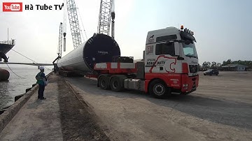 Siêu đầu kéo vận chuyển trụ điện gió khổng lồ