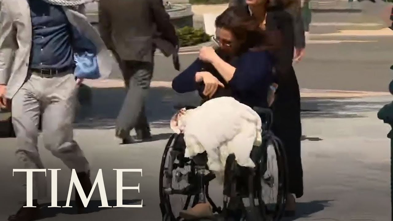 Tammy Duckworth's Senate vote with a baby in tow is a model of accommodation ...