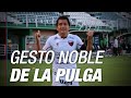 El noble gesto del Pulga Rodríguez con una fanática de Colón