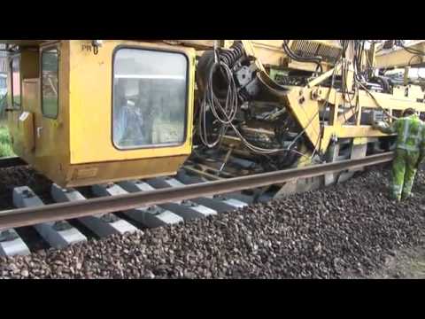 Βίντεο: Πώς να τοποθετήσετε ένα τρένο