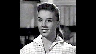 DARLENE GILLESPIE Alice in Wonderland NARRATION ONLY