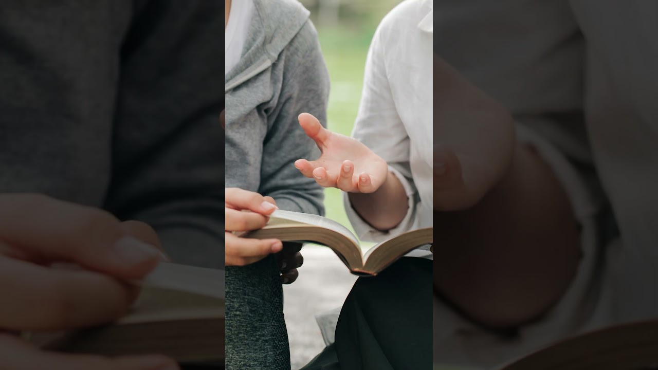 Porque ela já atingiu perseguições a cristãos