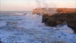 Temporal en los acantilados de Pria, febrero de 2014, Concejo de Llanes (Asturias, Norte de España)