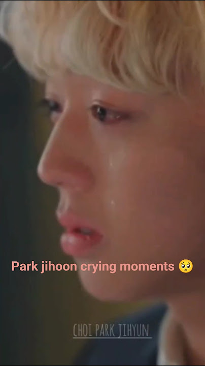 WANNA One's JI Hoon Crying Moments#shorts#youtubeshorts