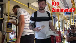 ZAMAWIANIE JEDZENIA W AUTOBUSIE