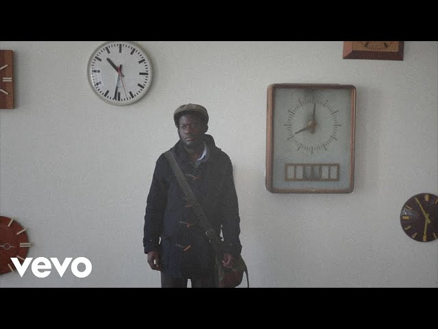 Michael Kiwanuka - Tell Me A Tale class=