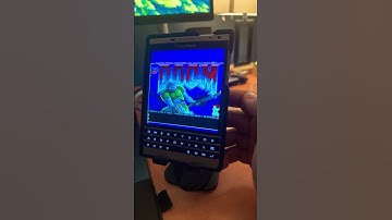 Doom running in #QNX BlackBerry Passport #xsdl #doom #blackberry #shell