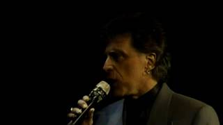 Video thumbnail of "Frankie Valli & The Four Seasons  -  Beggin'"