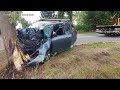 Schwerer Verkehrsunfall in Holzwickede - Pkw prallt vor Baum - Fahrer verstirbt an Unfallstelle