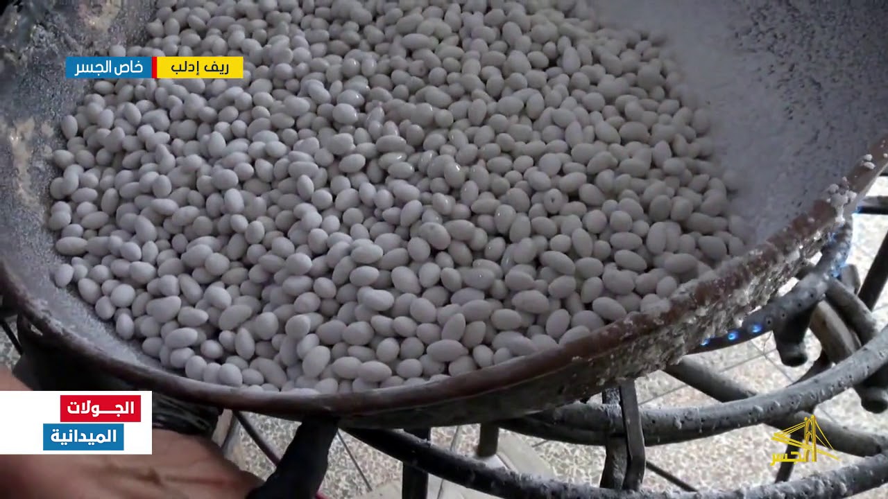 صناعة الملبّس يدويا ..حرفة قديمة في كفر تخاريم بريف إدلب