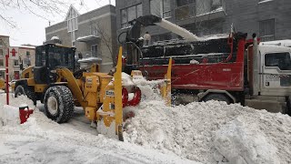 Larue D60 & CAT 910/938K - Snow removal in Ville-Marie