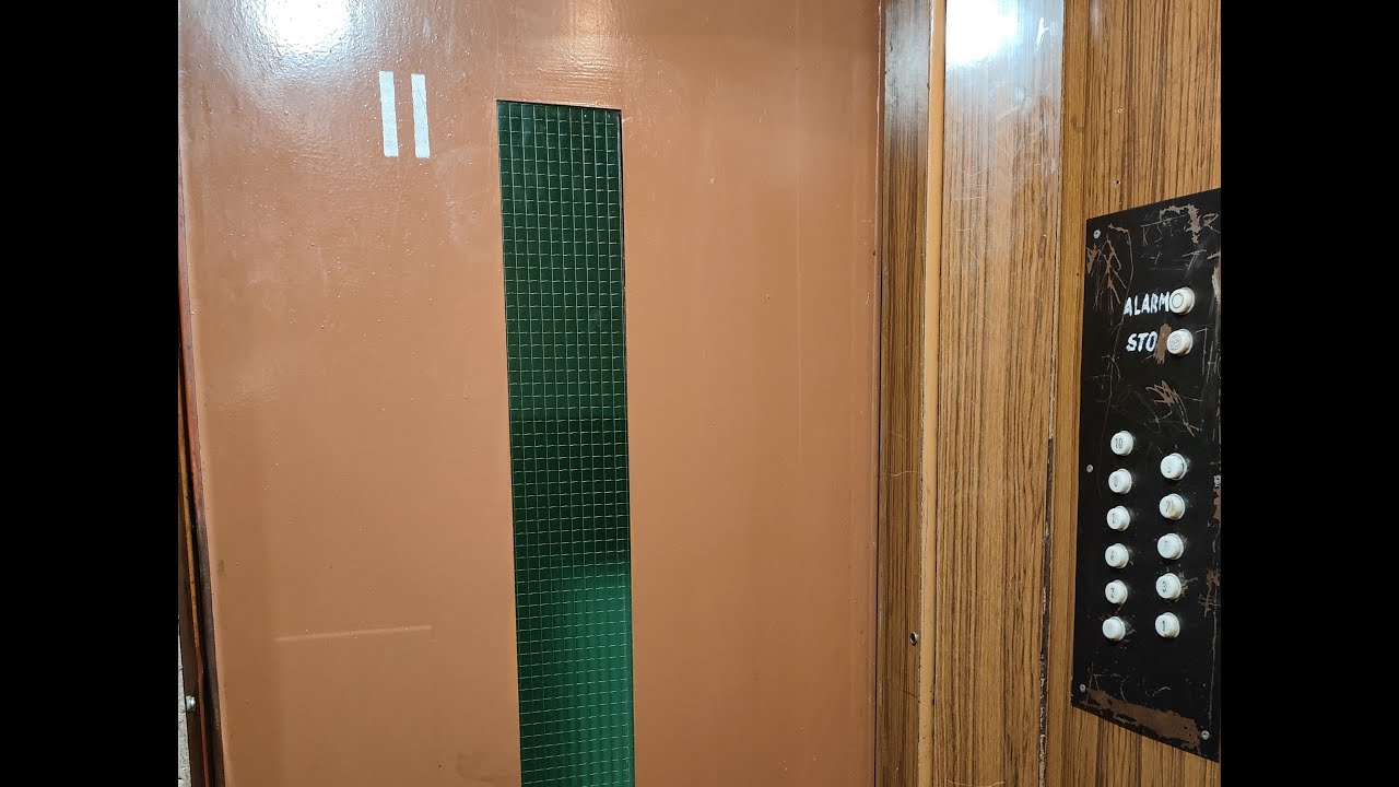 ZREMB oryginalny - Ruda Śląska, Paderewskiego 17 (Wirek)