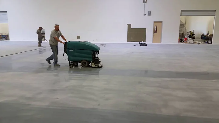 Brilliant Epoxy Floors Inc. Cleaning epoxy floor w...