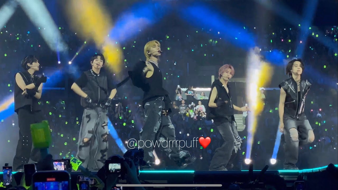 230818 - WAYV - Poppia - Kcon LA 2023 4K 직캠 FANCAM - YouTube