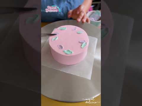 Lunchbox cake con frase Feliz da Mam  Pastel para el dia de las madres shorts