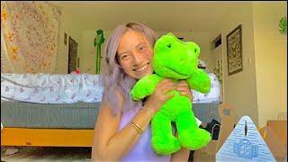Unboxing the Build a Bear Spring Green Frog!! (So cute I love!)