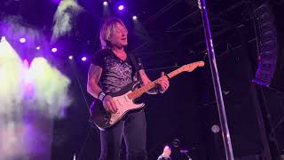 Keith Urban “Brown Eyes Baby" Live at The Great Allentown Fair