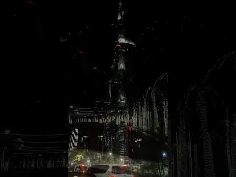 أحلم بك دايم جنبي وانا صاحي ونايم