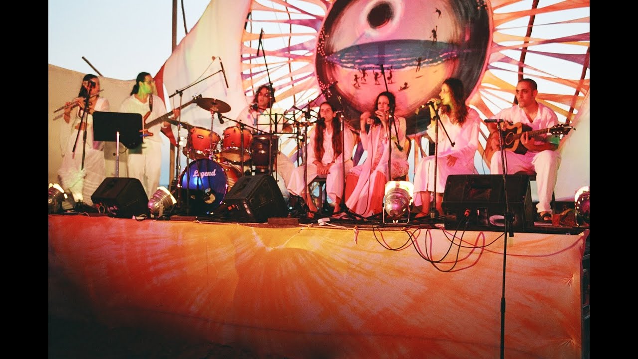 Adama Ve Shamayim - אדמה ושמים- (Official) מפסטיבל סגול עם וואיט פדר