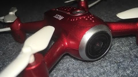 Syma X22W FPV 1st FLIGHT Crash Test Real Time Quadcopter mini DRONE wifi