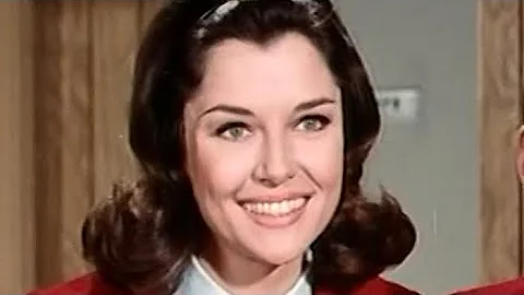 EMILY BANKS | ALTERNATE TRIBUTE