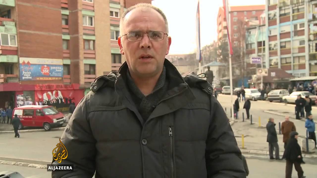 يطالب المتظاهرون بالإفراج عن إيفانوفيتش