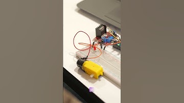 Breadboard Explained ! #arduino #electroniccomponent #deltatips #arduinoproject #breadboard #shorts