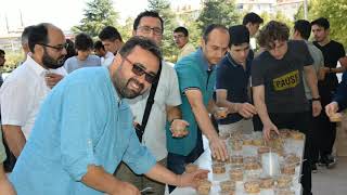 İyi̇ Ki̇ İmam Hati̇pli̇yi̇m