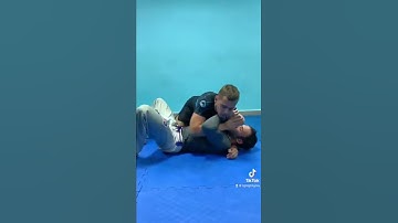 Bicep slicer from side control #shorts #bjj #bjjhighlights