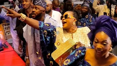 The Emotional & Dramatic Moments At Odunlade Adekola Father’s Burial