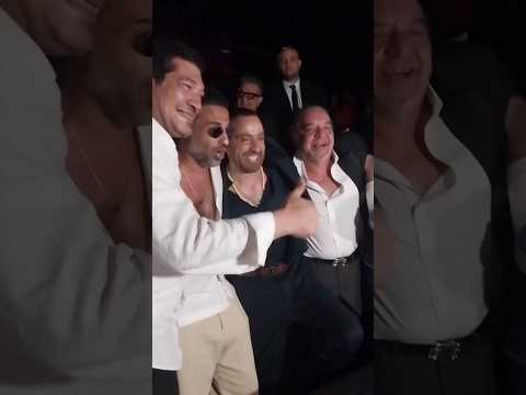 شاهد بالفيديو عرض خاص فيلم احمد واحمد بطوله احمد السقا واحمد فهمي في سينما مول مصر وذلك بقاعه