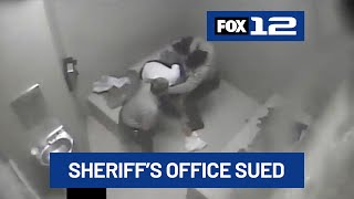 Clackamas Co. Sheriff’s Office facing lawsuit after video shows deputy repeatedly punching inmate