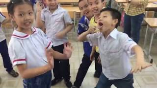 In class activity: Who is doing this? [ Verbs teaching ]