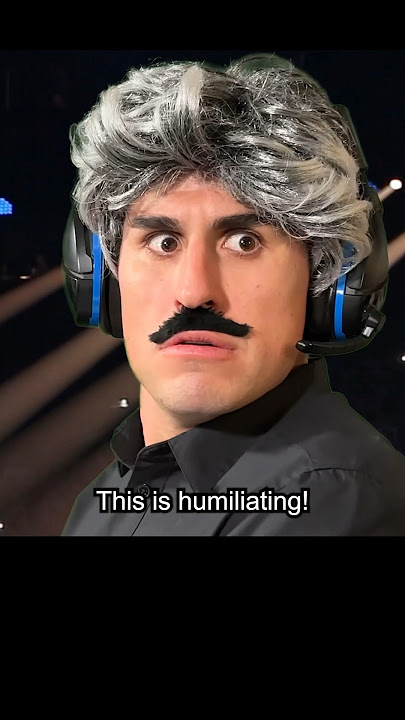 Biased sports announcers be like… 😑🙄😂 #shorts #youtubeshorts #ufc #boxing #funny #comedy