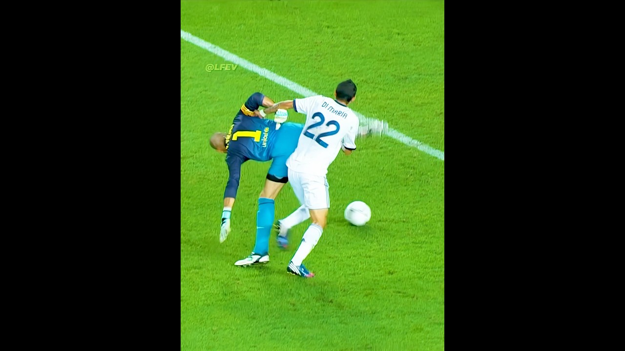 When Goalkeepers Think They are Neuer 😳