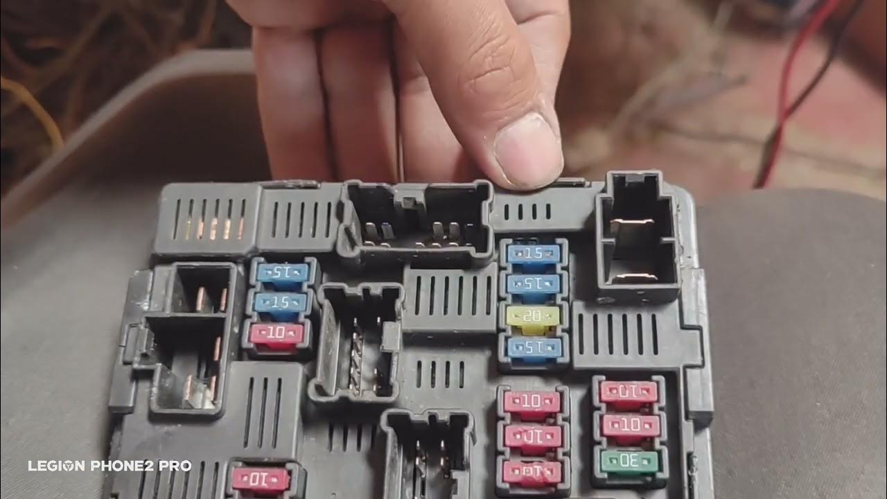 p2100-P2101 Nissan versa 2016 - YouTube