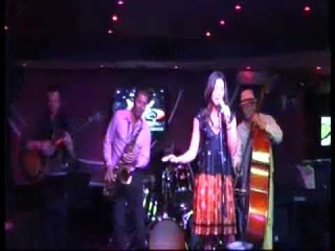 Susana Dias & Swing Cats In a Mellow Tone