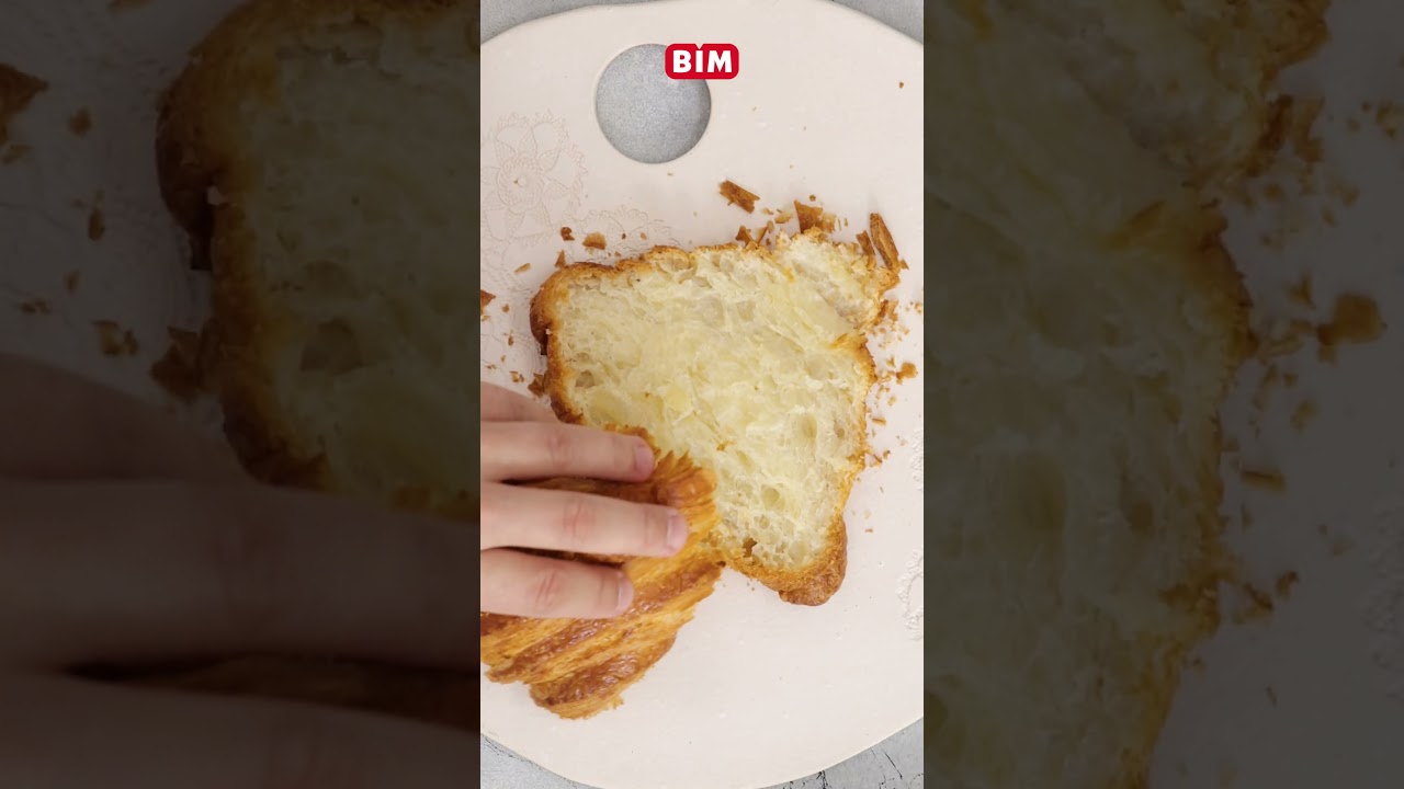 Avokadolu Çırpılmış Yumurtalı Kruvasan | Yemek Tarifi | BİM