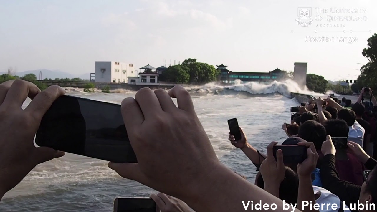 Tidal bore research at UQ's School of Civil Engineering