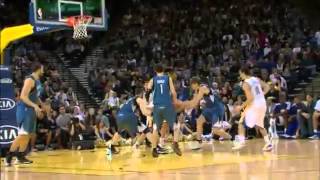 Harrison Barnes dunks on Nikola Pekovic