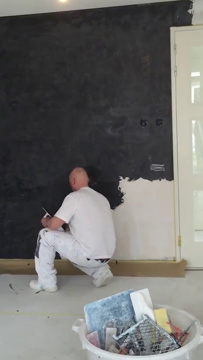 AA+ van der Toolen Stukadoorsbedrijf - YouTube