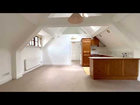 1 bedroom mews