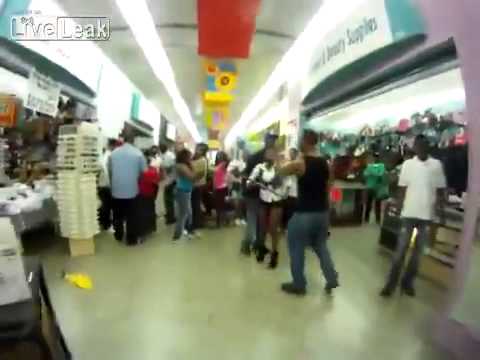 THE FIGHTS THAT GOT ATL SECURITY GUARD DARREN LONG AKA KICK ASS MALL COP FIRED PART 1 