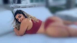 Plus Size Model.. Tania Bombon.. Instagram Star.. Plus Size Wiki , Age , Height , measurements