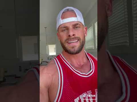 Video: Joey Swoll Net Worth: Wiki, Sposato, Famiglia, Matrimonio, Stipendio, Fratelli