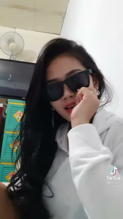 Luka Sekerat Rasa - Maaf Kan Aku ya Abang [ Cover Triyani TikTok Viral ]