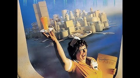 Thumbnail of Supertramp - Breakfast In America (4K/Lyrics)