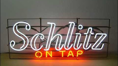 schlitz beer neon sign flashing .wmv