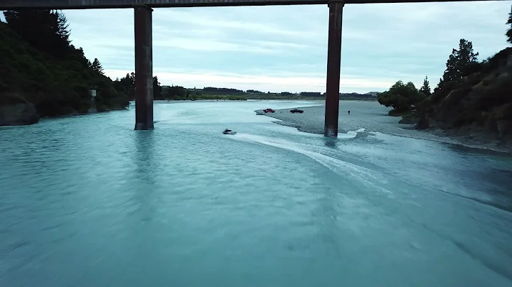 LVB 3.3 Turbo 15F Jetboat - Waimakariri Gorge